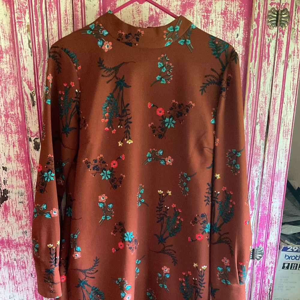 Brown floral long leave dress, medium
